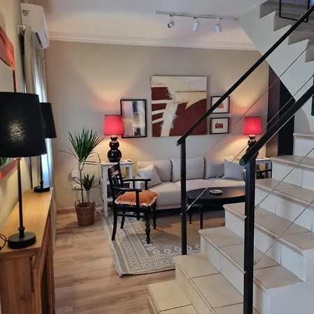 Apartamento Elegante Duplex Con Terraza En El Centro De